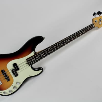 Fender Fender American Ultra Precision Bass Rosewood Fingerboard - Mocha Burst 2023 w/OHSC (0199010732) image 3