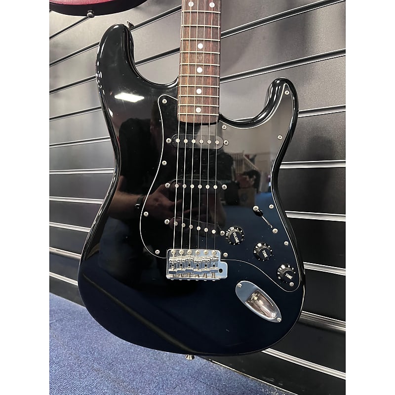 Squier MIJ Standard Stratocaster 1984 - 1988 | Reverb UK