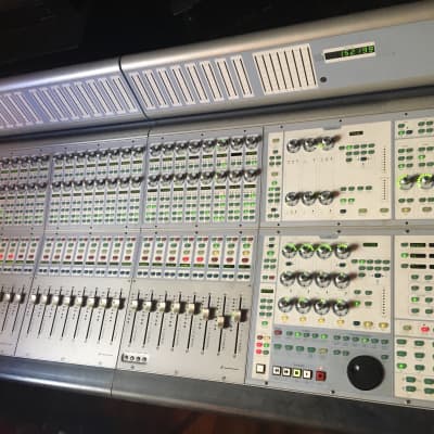 Avid Digidesign 24 fader D-Command Pro Tools Mixing Control Surface image 1