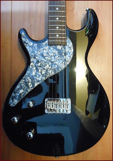 Line 6 store variax left handed