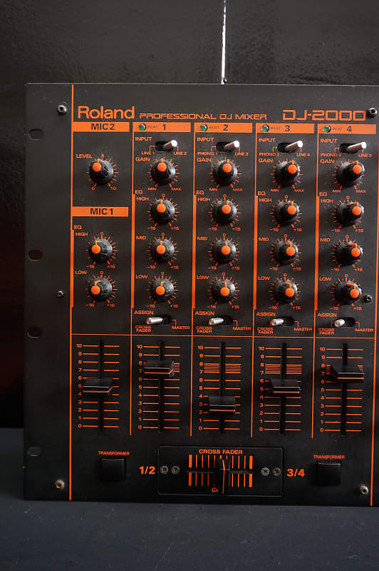 Roland DJ-2000 90's Professional Mixer With DSP Effects