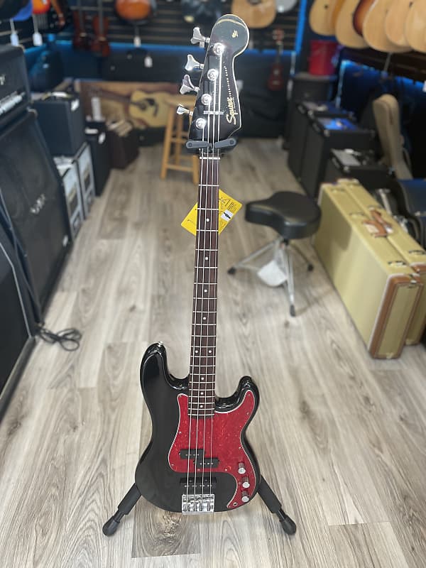 Squier pro tone deals bass