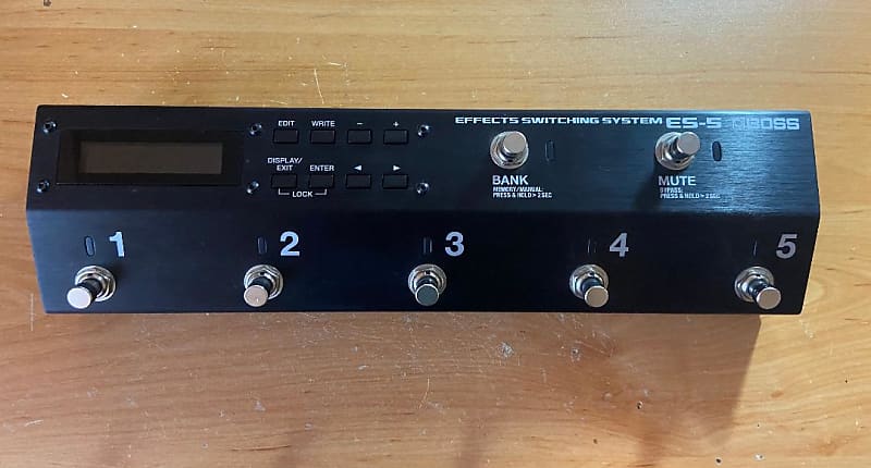 Boss ES-5 Effects Switching System