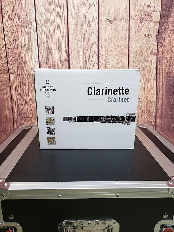 Buffet Crampon E11 Intermediate Bb Clarinet w/Case image 1