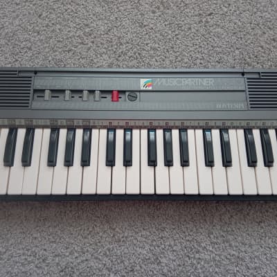Analog Keyboard Bontempi MusicPartner MS40 1980s