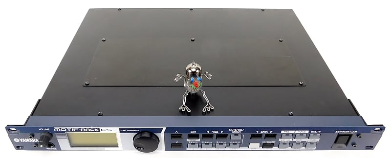 Yamaha MOTIF Rack ES Synthesizer Made in Japan + Top Zustand+ 1,5J Garantie
