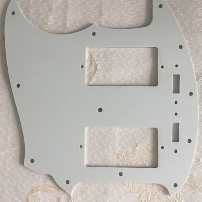 Pick US Mustang With PAF Humbucker Pickup Guitar Pickguard Scratch Plate,3 Ply Mint Green image 5