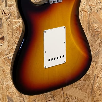 Fender Custom Shop Vintage Custom '62 Stratocaster NOS - 3-Color Sunburst, Maple image 4