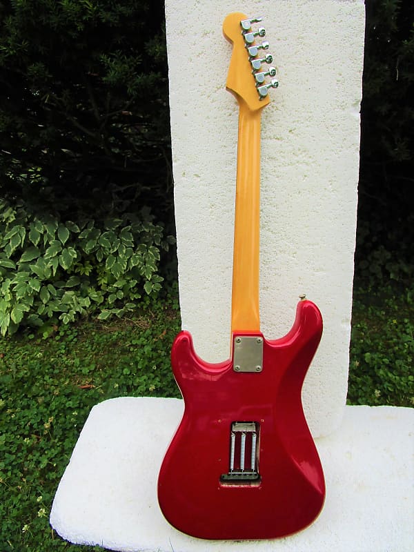 Fresher Straighter Guitar, 1980's, Japan, Dakota Red Finish, Gig Bag