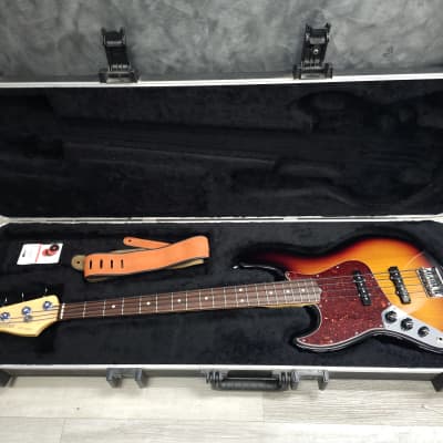 Fender American Standard Jazz Bass Left-Handed 2012 3-Color Sunburst image 11