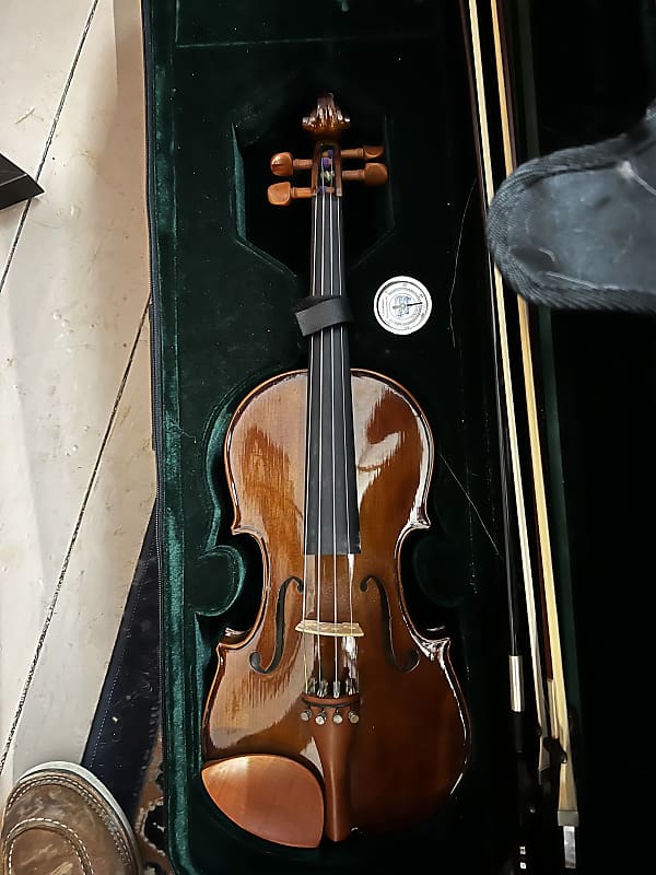 Cremona Fecit anno domini 20 Violin | Reverb