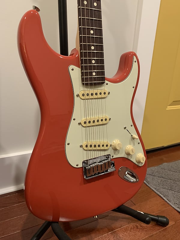 Fender American Stratocaster 2023 - Fiesta Red image 1