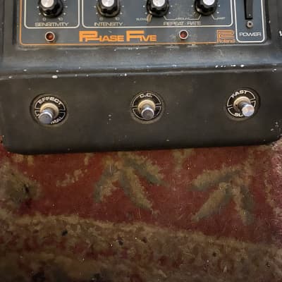Roland AP-5 Phase Five | Reverb