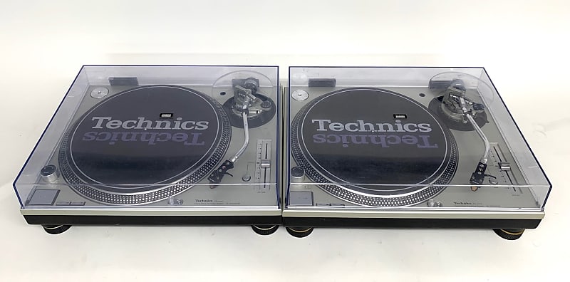 2 Technics SL-1200 MK3D Excellent Condition w/ Original Box