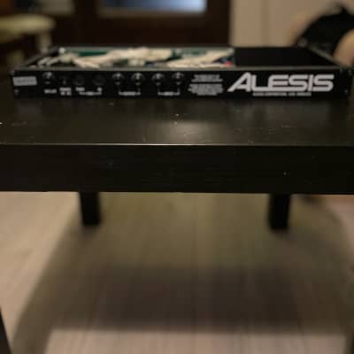 Alesis Midiverb II 16-Bit Digital Effects Processor 1990s - Black image 2