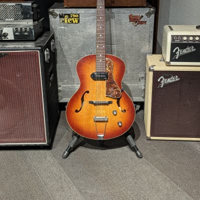 Godin 5th Avenue Kingpin | Reverb Canada