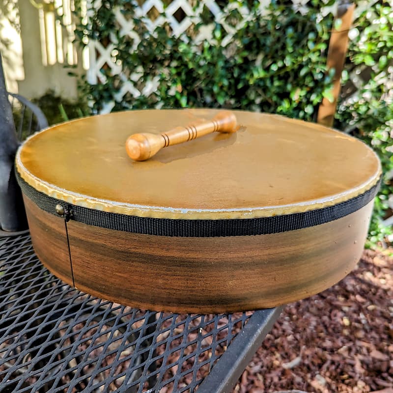 Bodhrán バウロン Amazon.com: Remo Bodhran, inch (ET451481) : Musical Instruments