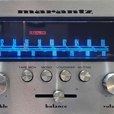Marantz Model 2010  10-Watt Stereo Solid-State Receiver 1974 - 1975 - Silver image 1