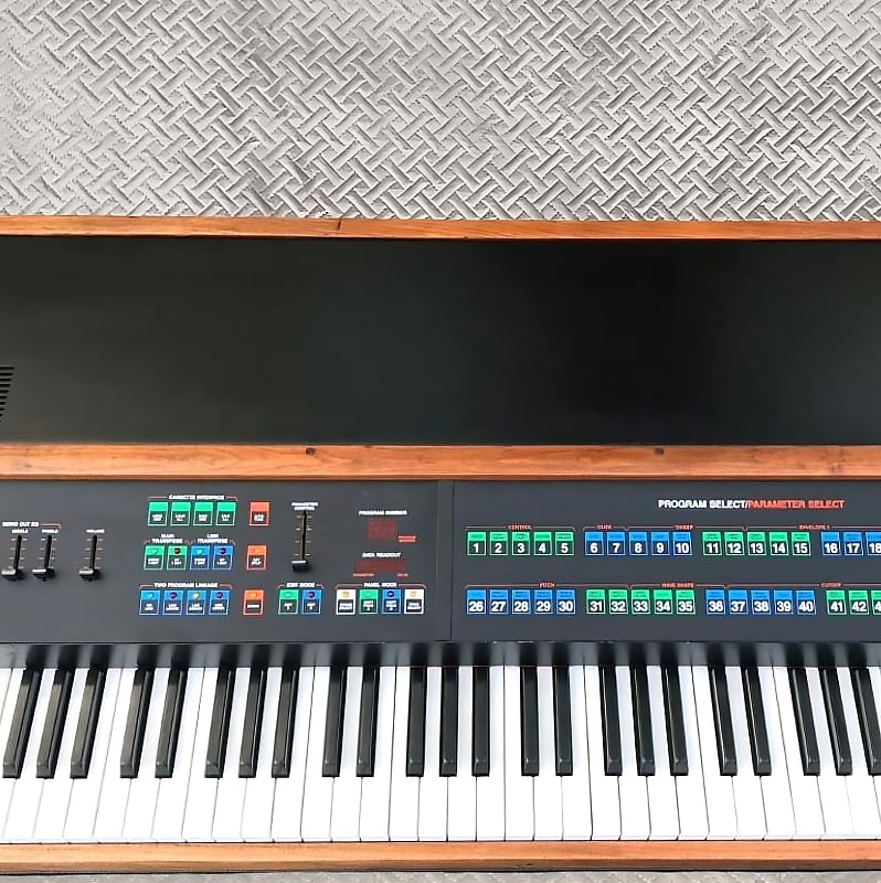 Chroma synth sales