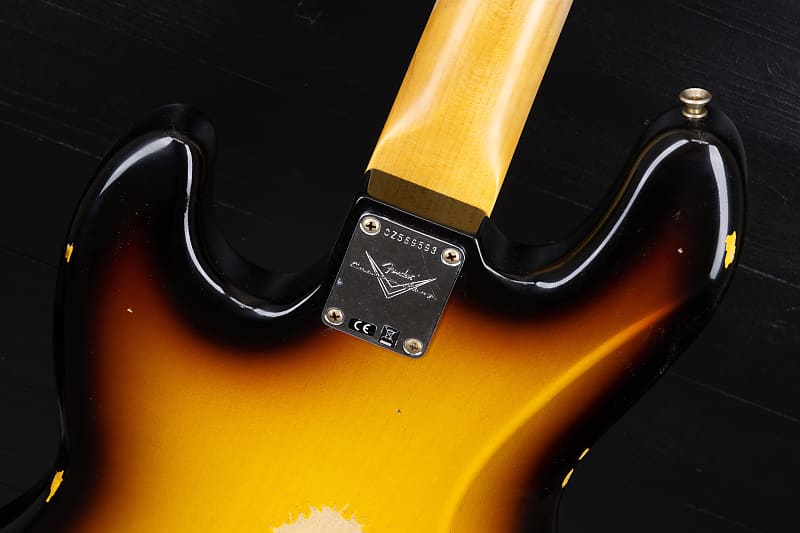 Fender Custom Shop 62 Jazz Bass Relic RW - 3-Color Sunburst