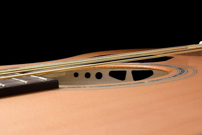 Walden G770CE Natura All-Solid Cedar/Mahogany Grand Auditorium Acoustic Cutaway-Electric Guitar - Satin Natural image 1