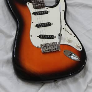 1997 Fender Squier Stratocaster KV Crafted in Korea Electric 