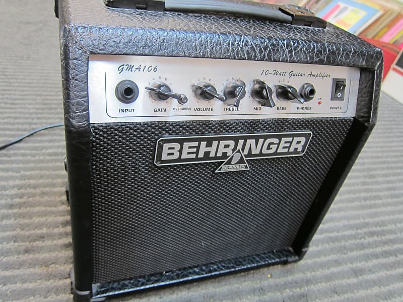 Guitar amplifier 2024 with headphone jack