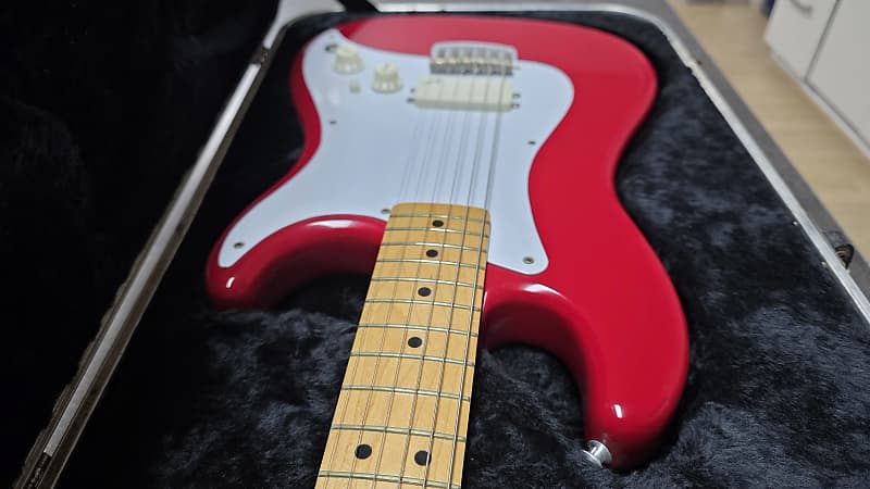 古いアメリカのパーラーギター 1981 Fender Bullet H-1 American Stratocaster with Telecaster