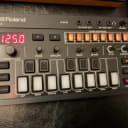 Roland J-6 AIRA Compact Chord Synthesizer