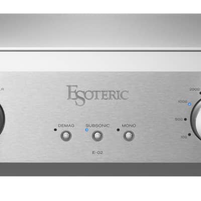 ESOTERIC E-02 - High-End Balanced Phonostage Preamp - NEW! image 2