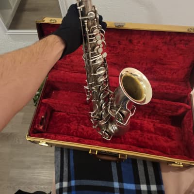 Vintage Silver-Plated Alto Saxophone – Wurlitzer (Mead Cycle, Conn Stencil) – Plays Well, Original Neck, Extras Included image 6