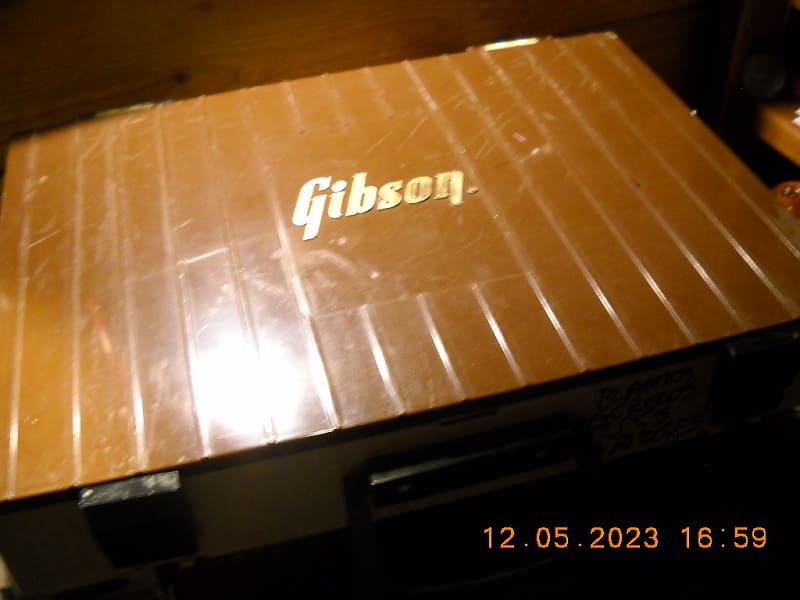 GIBSON CASE DEALER PARTS 1970's 1980's BROWN + BIEGE Reverb Canada
