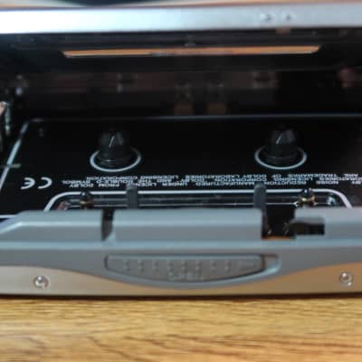Sony WM-EX570 Walkman Cassette Player image 6