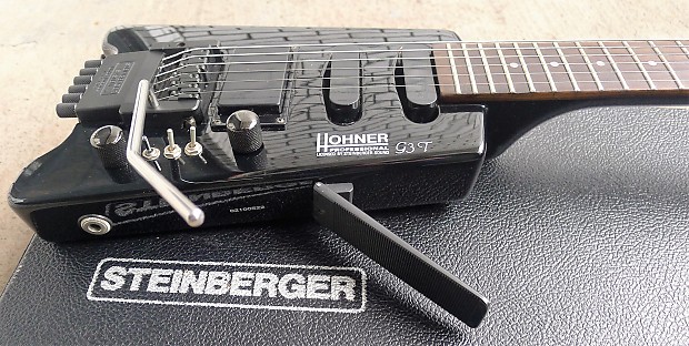 Hohner G3T Professional Licensed by Steinberger Sound Black Headless guitar