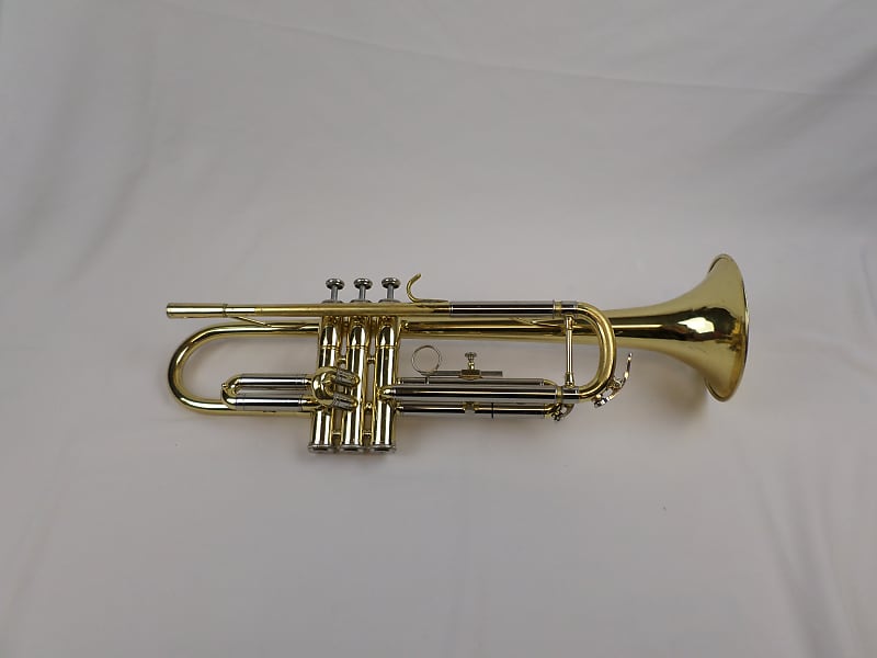 Jupiter JTR600N Trumpet with mouthpiece and case Reverb