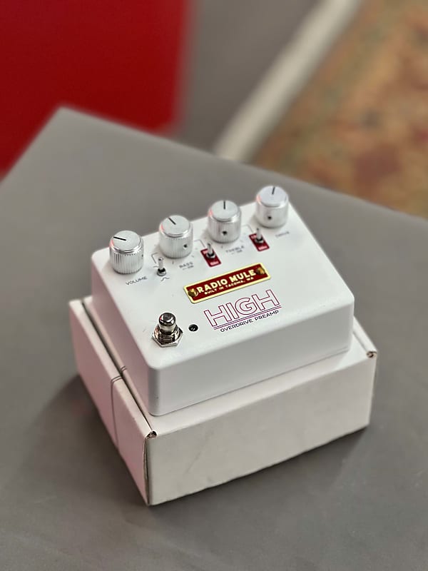 Radio Mule  High Overdrive Preamp pedal 2020s - White image 1