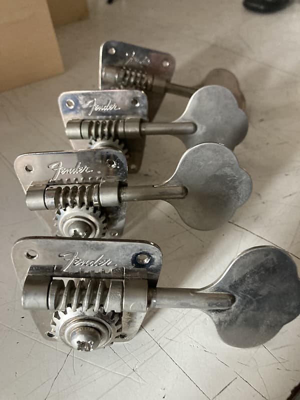 Fender Jazz bass tuners 1969/72 Reverb