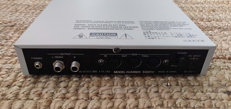 Akai sg01v Vintage Synth Sound module | Reverb Australia