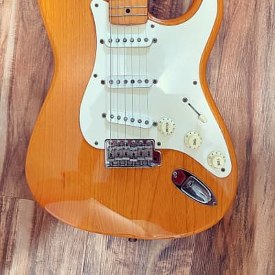 ■ESP OLDIE 57's ST 1980s STRATOCASTER □ESP OLDIE 57's ST 1980s STRATOCASTER - メルカリ