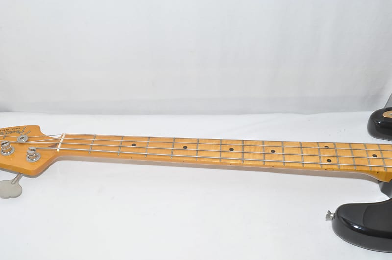 Fender Crafted in Japan PRECISION BASS 2004-2006 Guitar Ref. No.5858