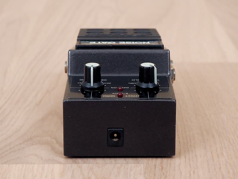 1980s Maxon NG-01 Noise Gate Vintage Guitar Effects Pedal