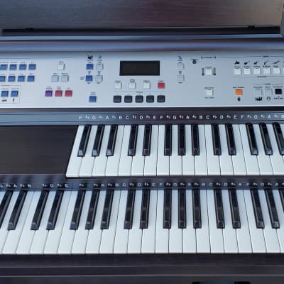 Lowrey EZ10 Virtual Orchestra Organ Keyboard, with Bench, Sheet Music, Near Mint image 2