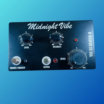 R Weaver FX Midnight Vibe | Reverb