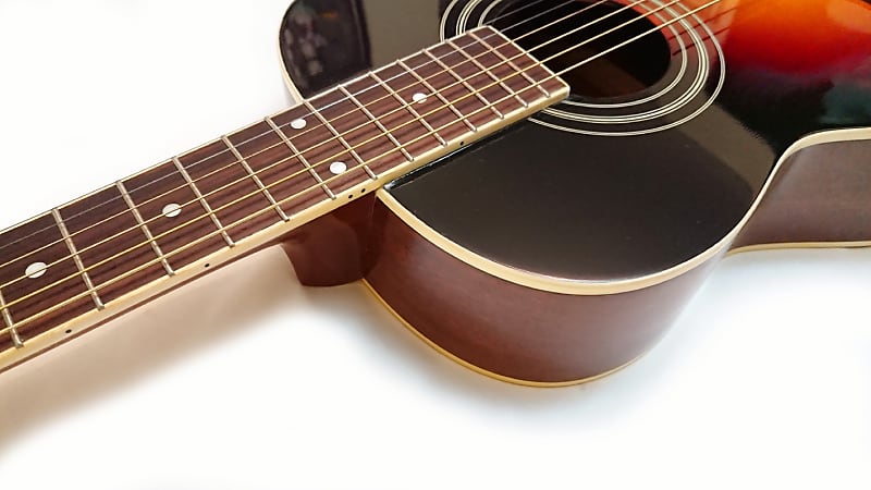 S.YAIRI YM17 Parlour Acoustic Guitar Finished in Vintage