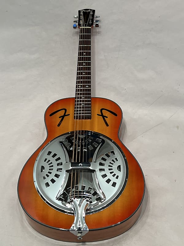 値下げ】Acoustic World製 Resonator Guitar 値下げ】Acoustic World製