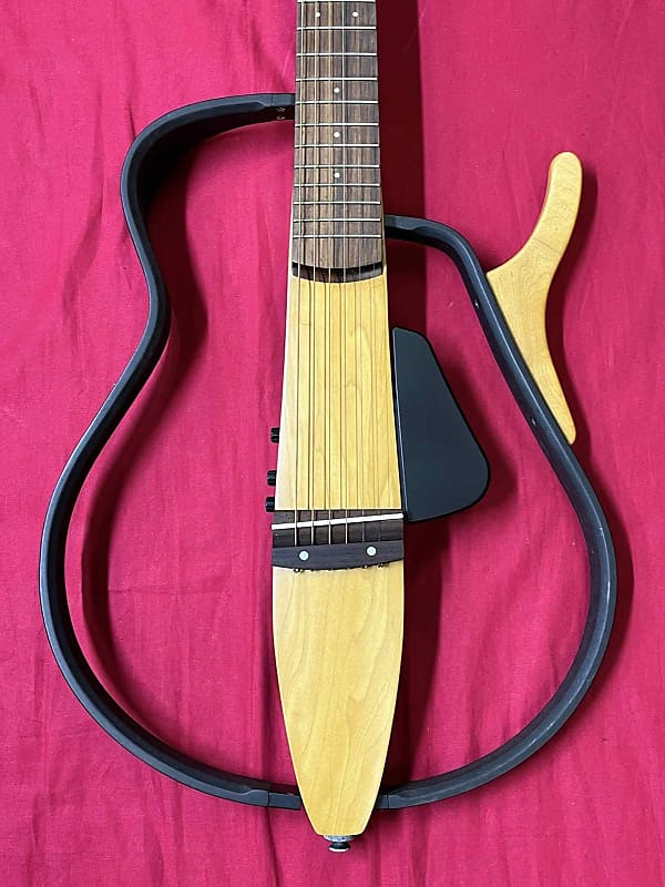 Yamaha SLG100S Silent Guitar Natural – Chicago Music Exchange