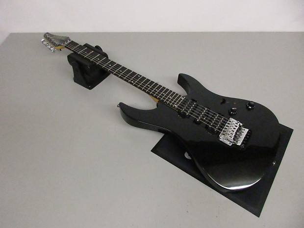 ほぼ新品ヤマハ　エレキギター　RGX-421D パールブラック ヤマハ
