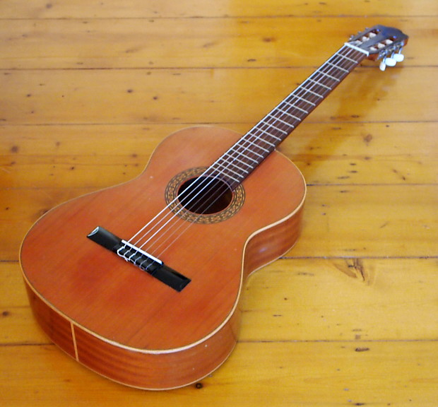 Esteve  GOYA 6  1980s Solid  Cedar classical guitar hand made in Spain (soundboard finish split) image 1