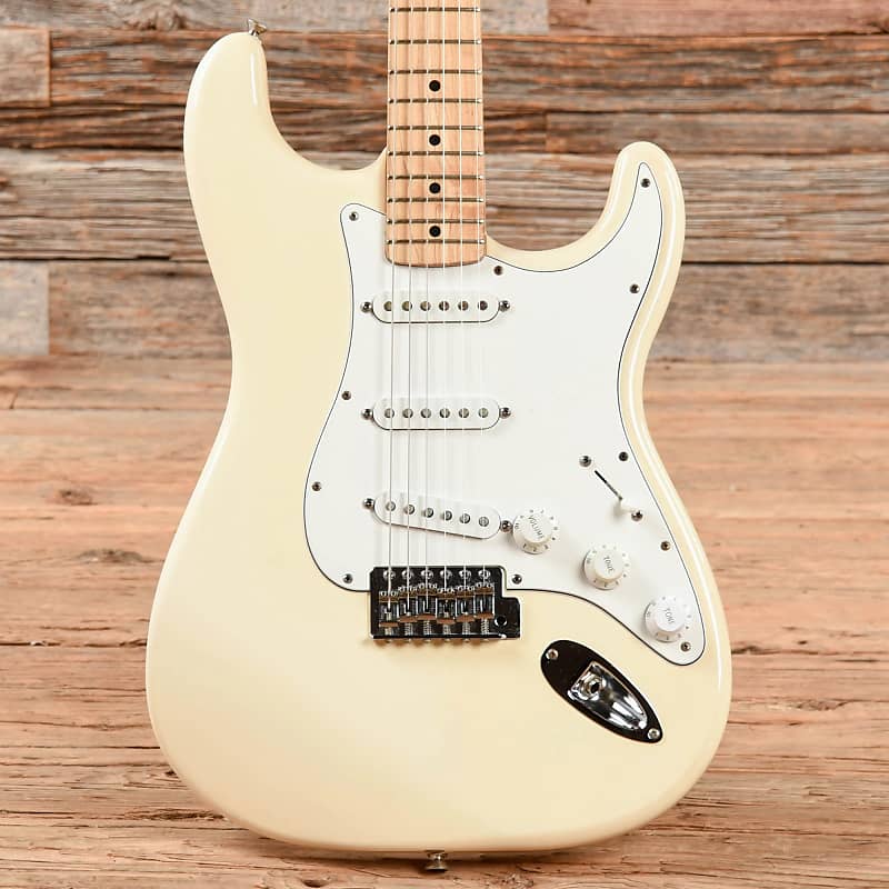 Fender Standard Stratocaster Arctic White 1999 | Reverb