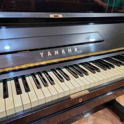 Yamaha U1 upright japanese piano image 6